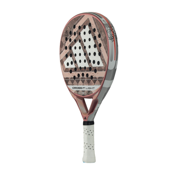ADIDAS CROSS IT LIGHT 2026 MARTA ORTEGA